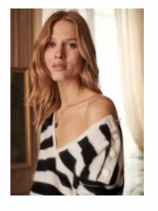 Sezane Sweaters - Sezane Nelson Jumper. Ecru / Marine. - Size M